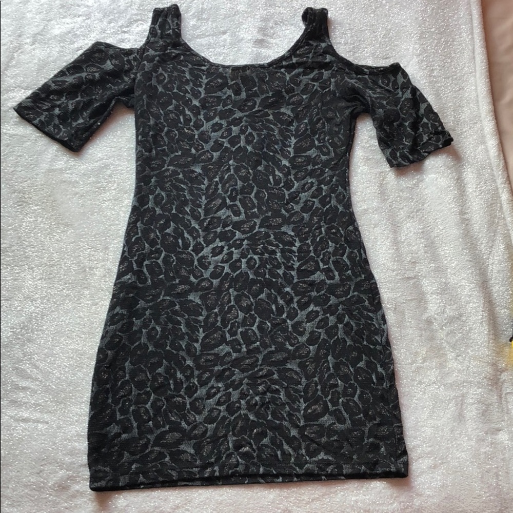 Leopard Top - Picture 3 of 3